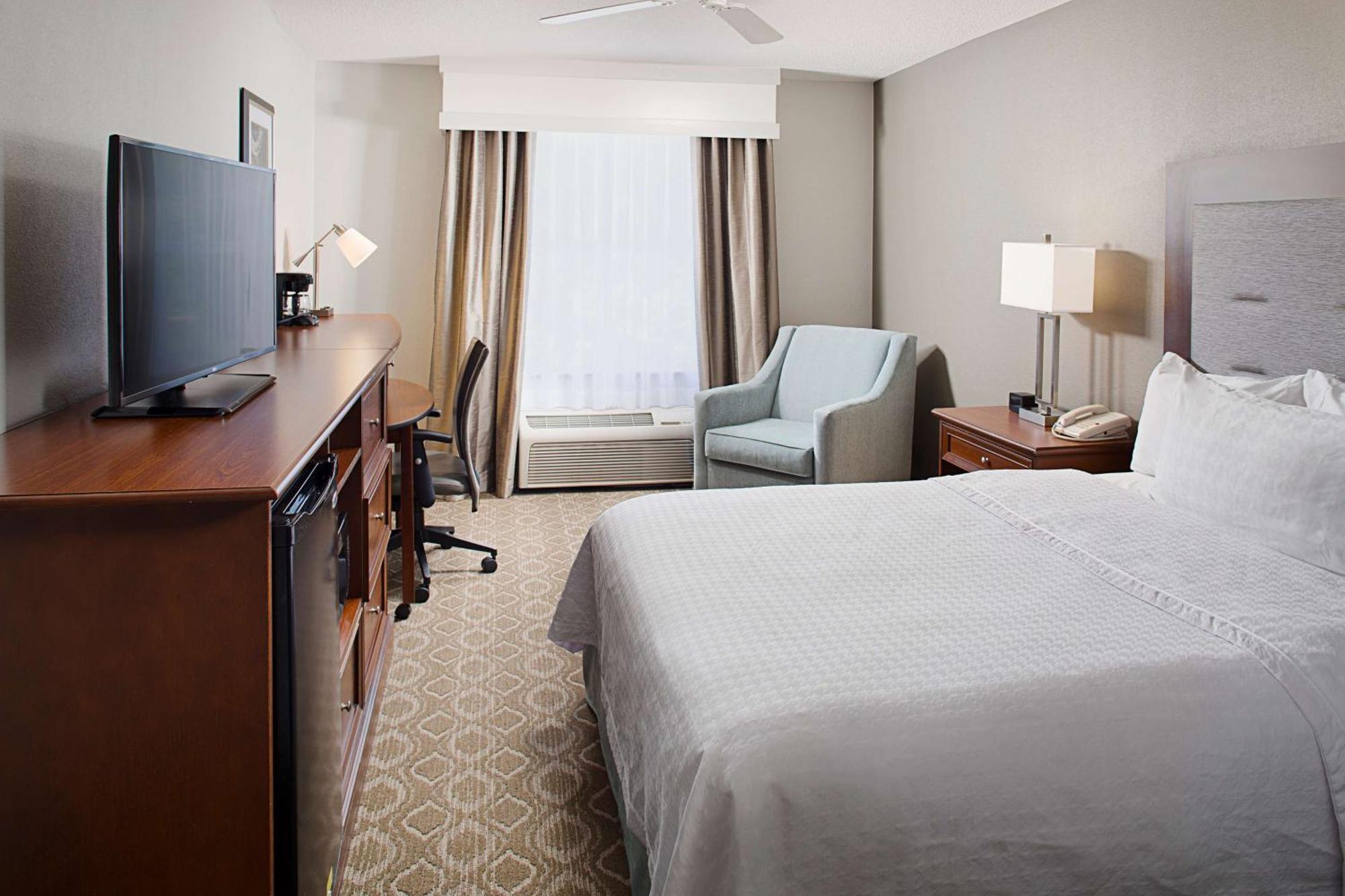 โฮมวู้ด สวีท บาย ฮิลตัน รอลีจ์ แครี Hotel ภายนอก รูปภาพ
